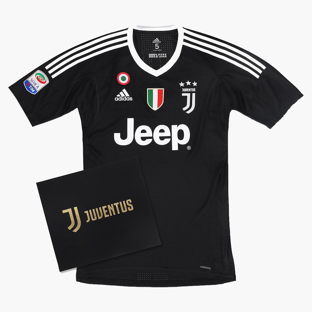 Buffon black jersey hotsell